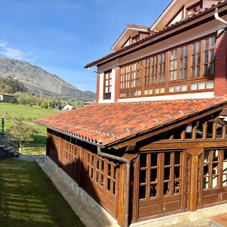 Hotel Elena
